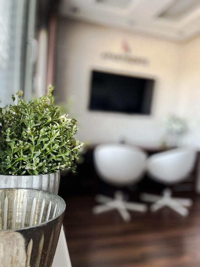 Apartment Lupacova ปราก ภายนอก รูปภาพ