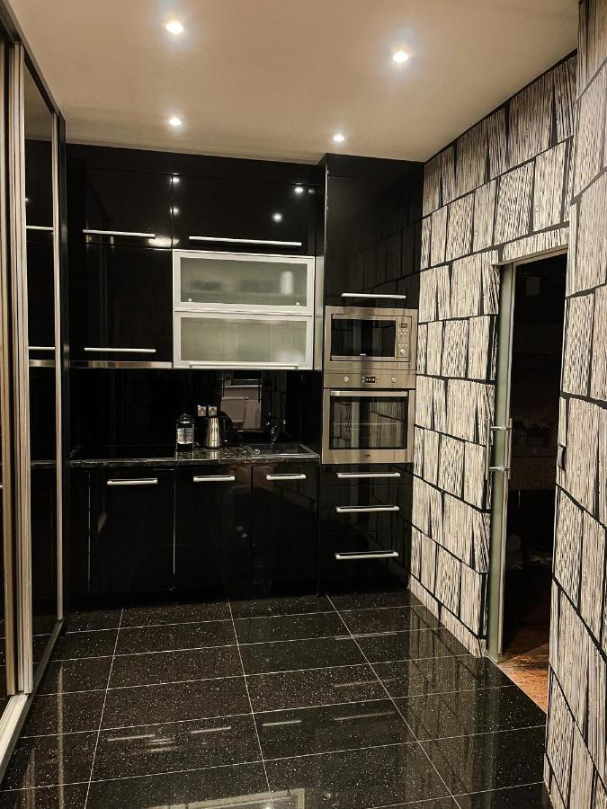 Apartment Lupacova ปราก ภายนอก รูปภาพ